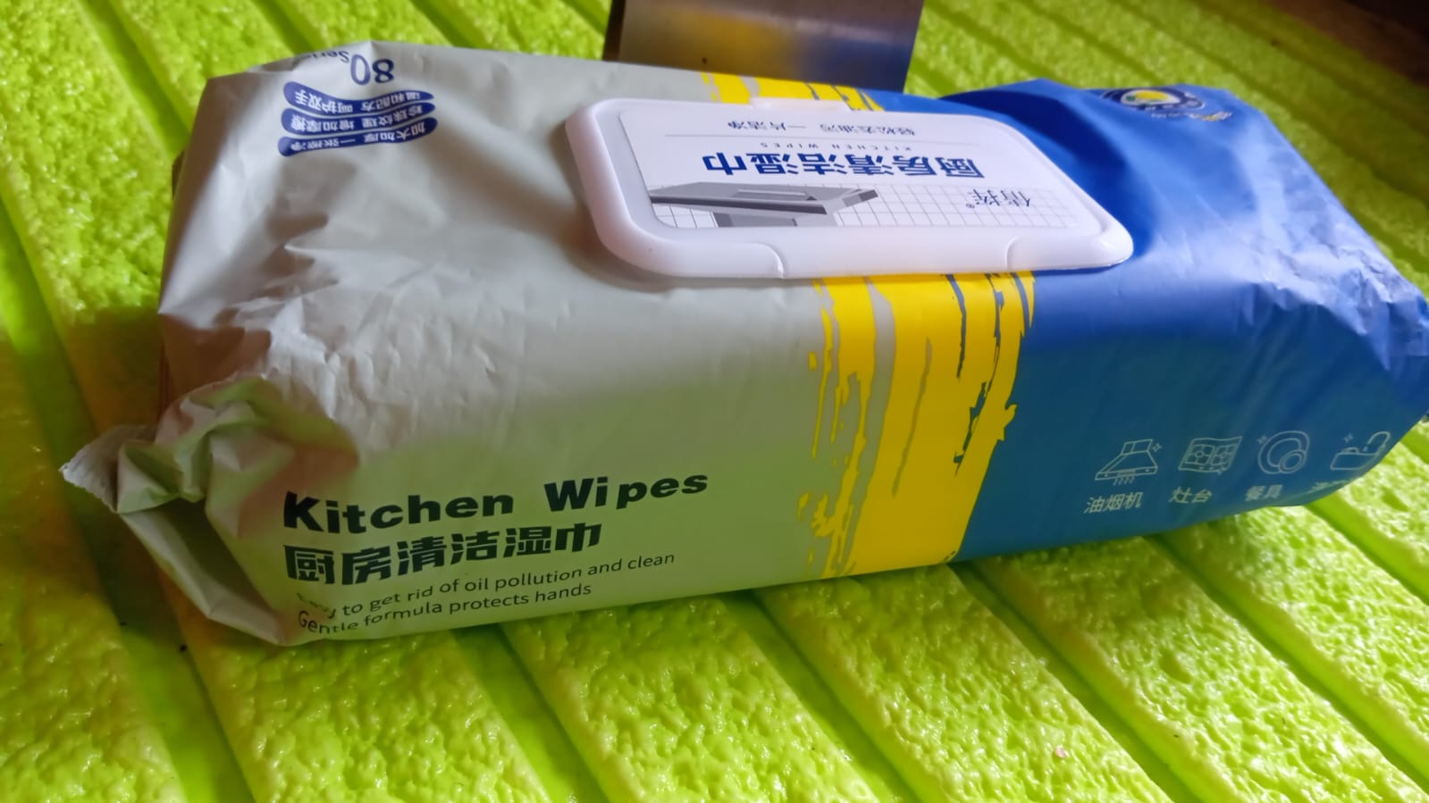 8220 Kitchen Cleaning Wipes  Strong Decontamination Kitchen Wipes  Disposable Kitchen Wet Wipes Household Cloth Towel For Removing Grease Stains And Cleaning Glass (Pack Of 80 Pcs)